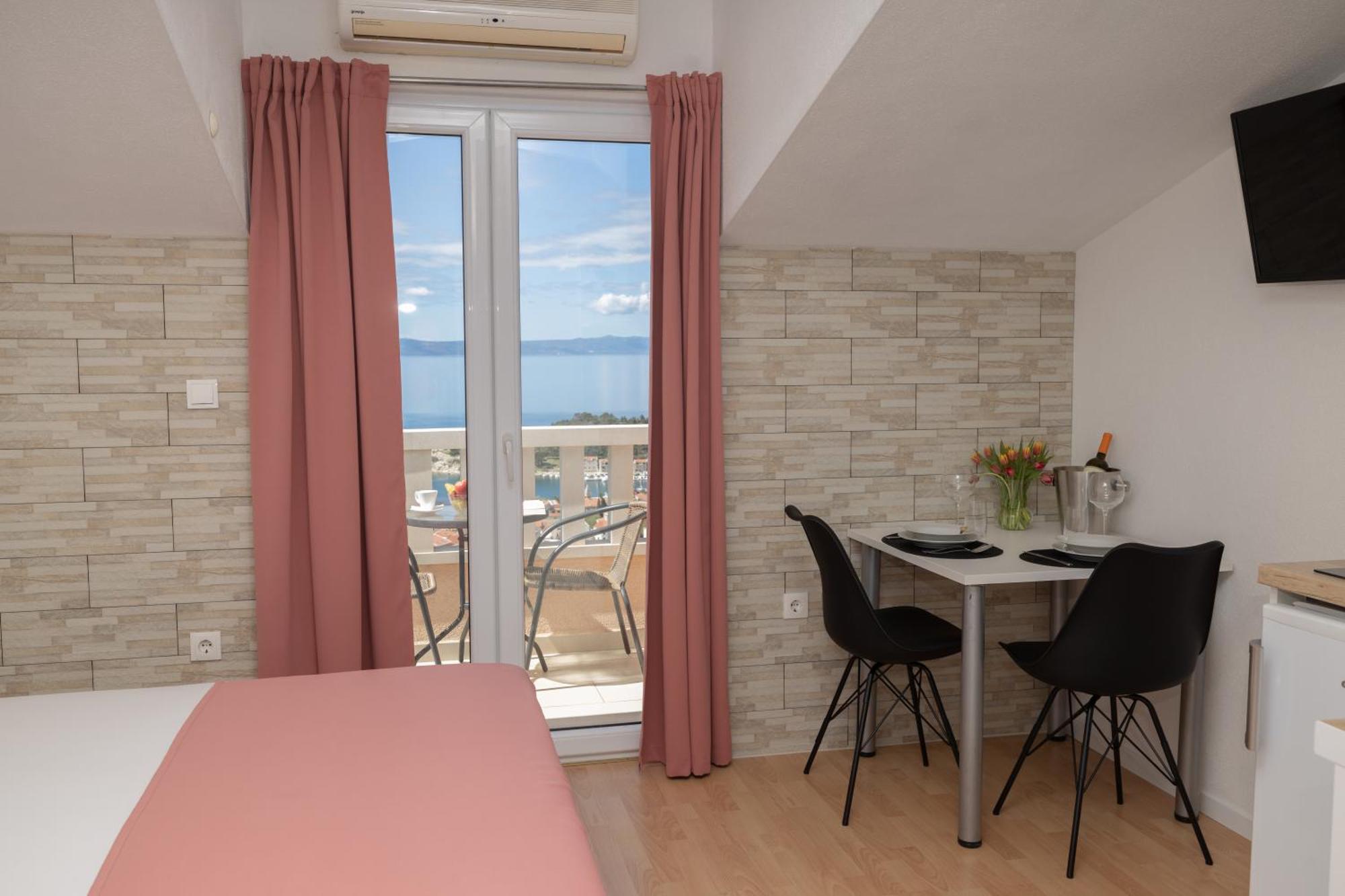 Apartments Rasic Макарська Екстер'єр фото